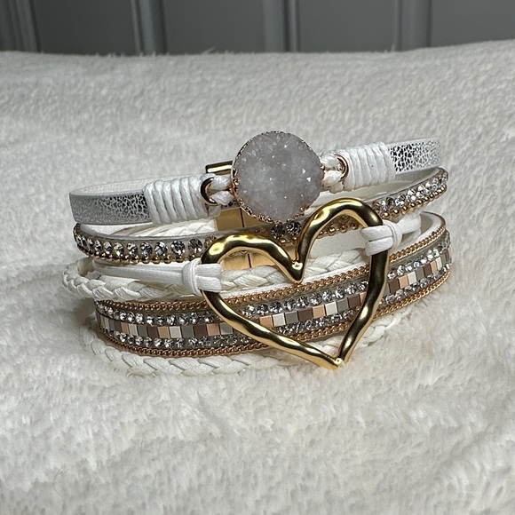 Women's Leather Wrap Bracelets Gold Heart Stackable Boho Vegan Magnetic White - Picture 6 of 12